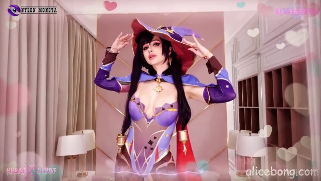 Шикарные косплеерши и их неистовые игры с сексуальными игрушками - #1