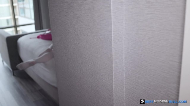 Возможность прогулять скучные лекции ради скачек на чёрном члене - #1