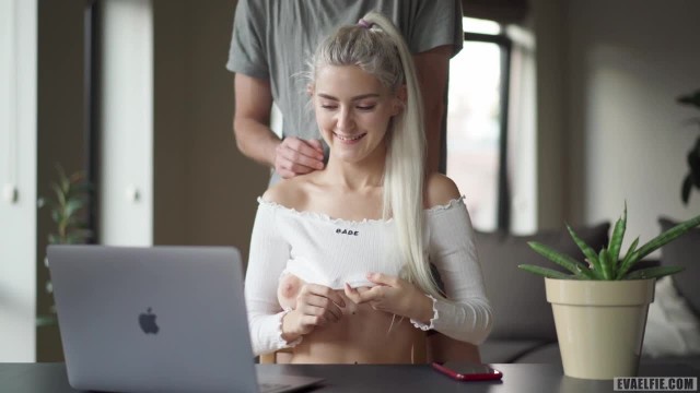 Русская малышка реально достойна обильного кремпая - #3